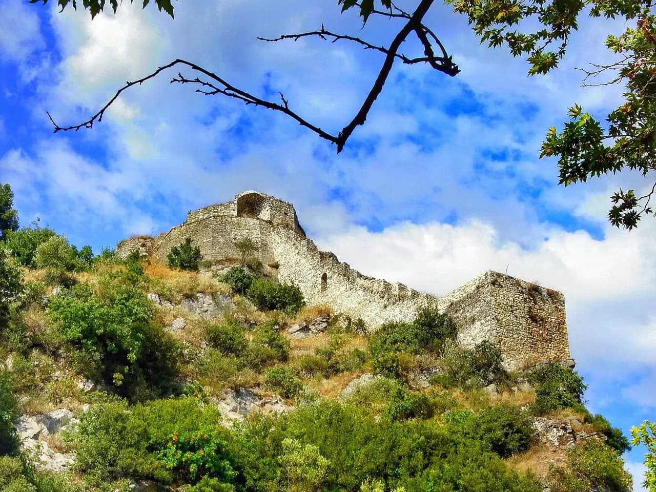 Shkodër na podzim: výlety a rozpočet na týden pobytu